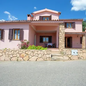 Casa vacanze Tavolara Ichnos House, San Teodoro (Sardinia)